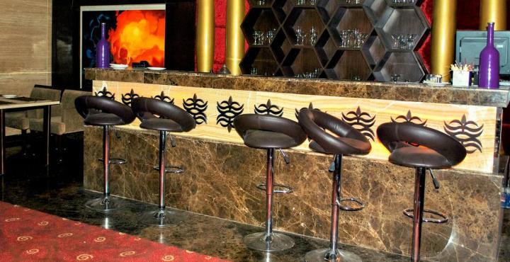 Hotel Shivalikview Chandigarh Ngoại thất bức ảnh