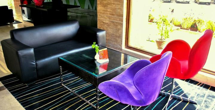 Hotel Shivalikview Chandigarh Ngoại thất bức ảnh