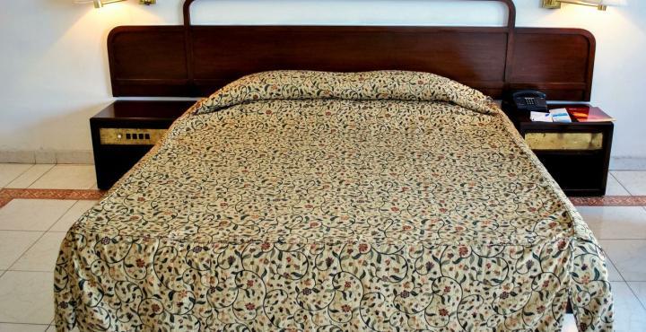 Hotel Shivalikview Chandigarh Ngoại thất bức ảnh