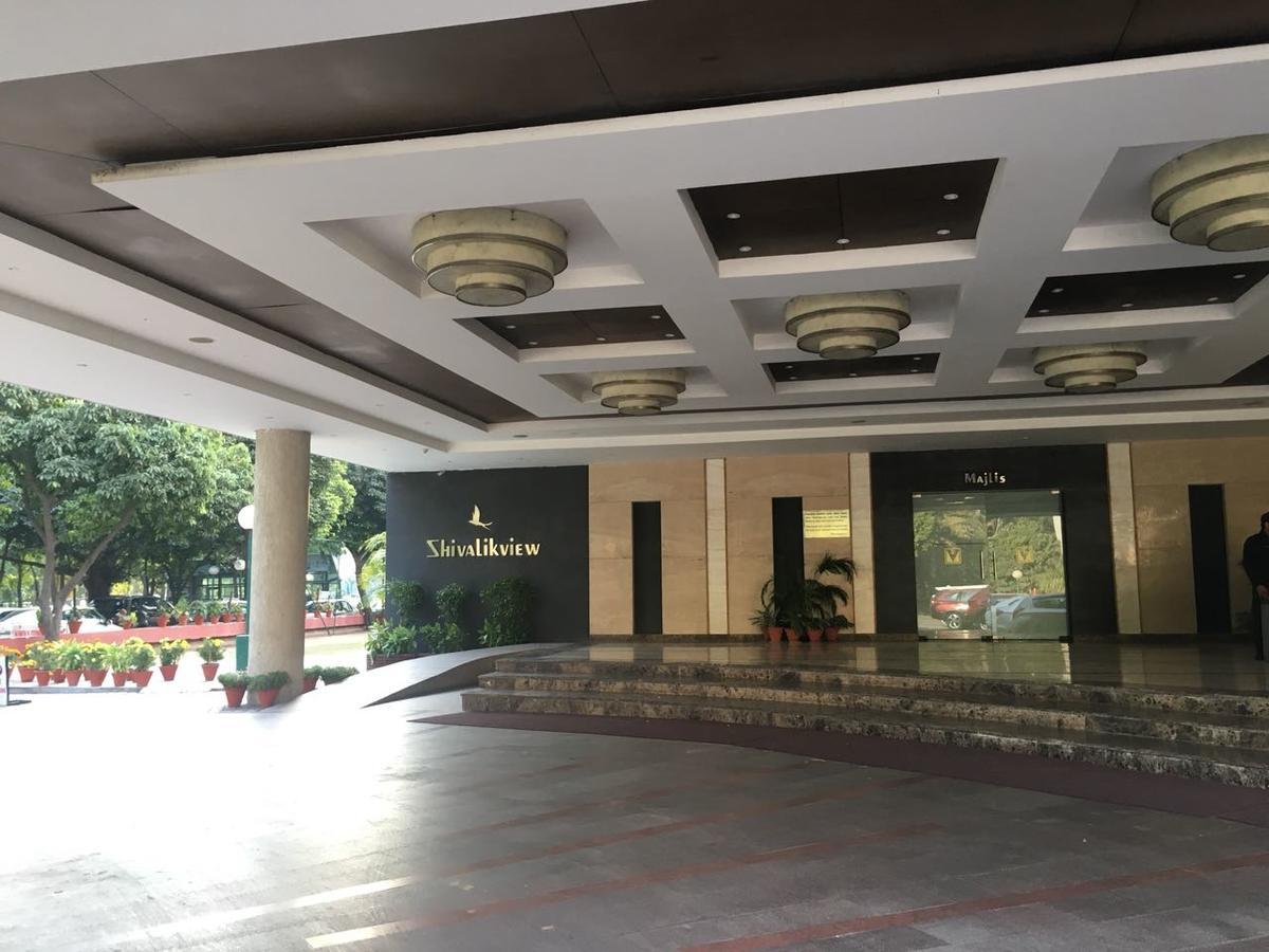 Hotel Shivalikview Chandigarh Ngoại thất bức ảnh